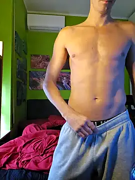 Snapshot of MASTERBULLY chatting on September 2025 01:27:01 PM MASTERBULLY online show from September 2025 01:27:01 PM