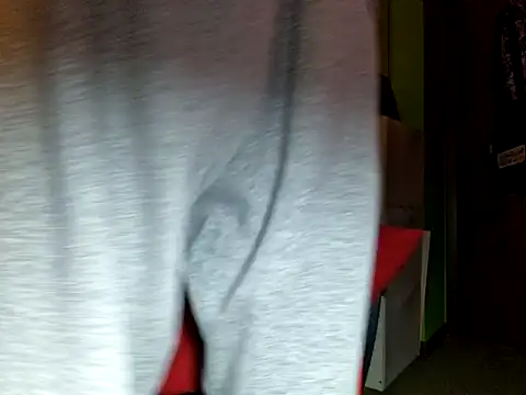 Snapshot of MASTERBULLY chatting on October 2025 06:45:02 PM MASTERBULLY online show from October 2025 06:45:02 PM