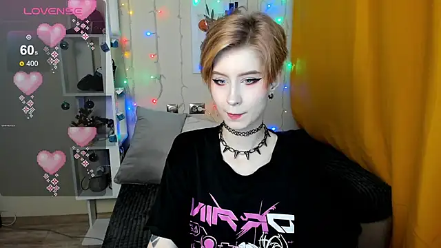 Angel Jules online show from December 2024 01:10:02 AM