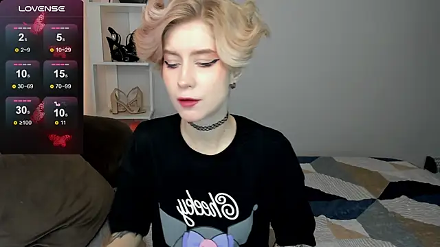 Angel Jules online show from September 2025 12:43:01 AM