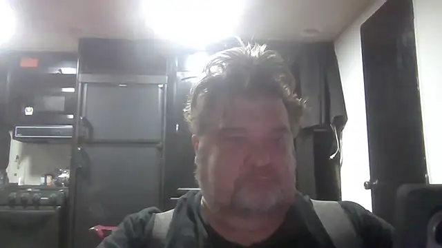 Snapshot of alienbunny chatting on May 2026 03:23:01 AM alienbunny online show from May 2026 03:23:01 AM