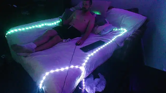 Snapshot of Cooperstone chatting on December 2024 05:49:02 AM Cooperstone online show from December 2024 05:49:02 AM