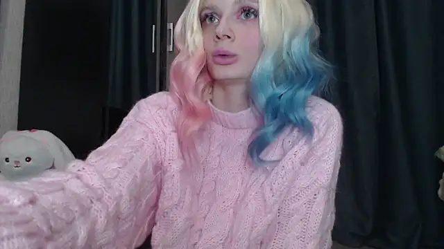 Effi 18 online show from October 2025 06:14:02 PM