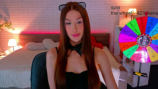 NovaBlissss online show from May 2026 06:09:01 PM