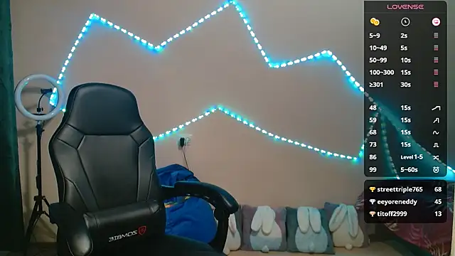 Snapshot of Daria_Spring chatting on December 2024 10:45:02 PM Daria Spring online show from December 2024 10:45:02 PM