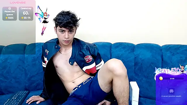 Snapshot of DamiBright chatting on January 2025 07:10:02 PM DamiBright online show from January 2025 07:10:02 PM