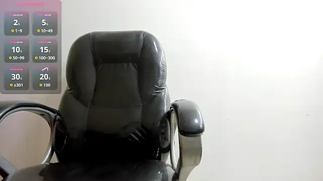 Snapshot of DamiBright chatting on September 2025 07:14:02 PM DamiBright online show from September 2025 07:14:02 PM