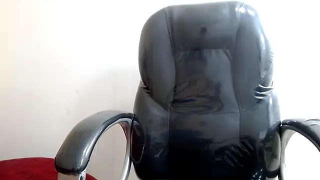 Snapshot of DamiBright chatting on September 2025 07:14:02 PM DamiBright online show from September 2025 07:14:02 PM