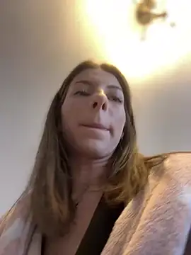 Mia Ethan online show from January 2025 11:49:02 AM