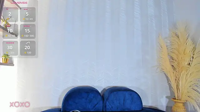 Snapshot of Alahia_Dangelo chatting on May 2026 05:42:02 PM Alahia Dangelo online show from May 2026 05:42:02 PM