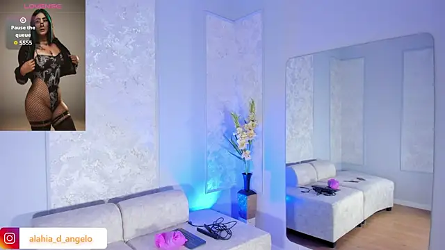 Alahia Dangelo online show from July 2026 05:39:01 PM