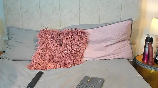 Snapshot of _maria_foxx_ chatting on March 2026 06:01:01 PM maria foxx online show from March 2026 06:01:01 PM