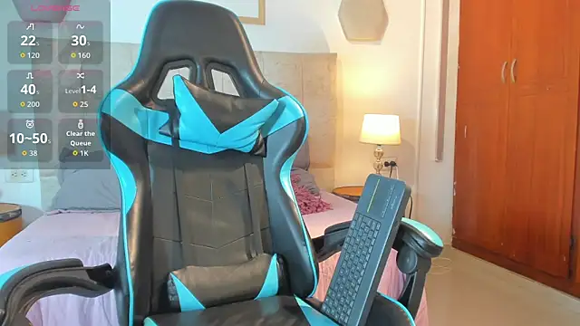 Snapshot of _maria_foxx_ chatting on April 2026 05:14:02 PM maria foxx online show from April 2026 05:14:02 PM