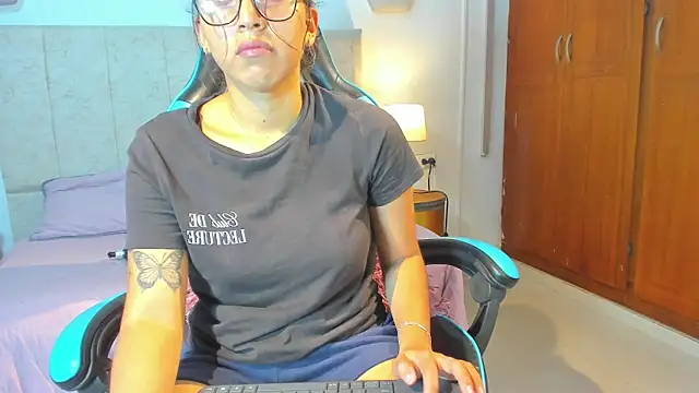 Snapshot of _maria_foxx_ chatting on April 2026 04:56:02 PM maria foxx online show from April 2026 04:56:02 PM