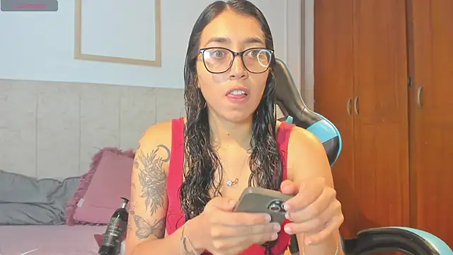 maria foxx  online show from April 2026 04:11:01 PM
