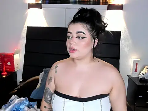  ValeryStone  online show from February 2025 07:10:02 PM