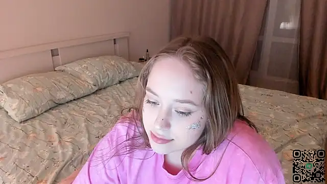 Snapshot of endlesssoffi chatting on February 2025 01:45:01 AM endlesssoffi online show from February 2025 01:45:01 AM