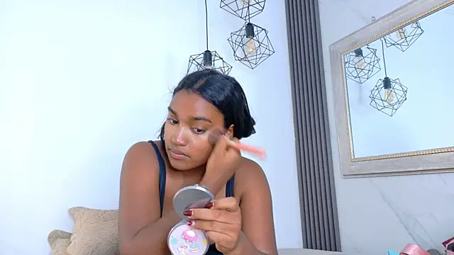 kayna gomez online show from June 2026 07:16:01 PM