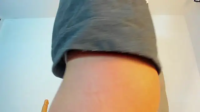 Snapshot of Milkdulce1 chatting on February 2025 06:18:02 AM Milkdulce1 online show from February 2025 06:18:02 AM