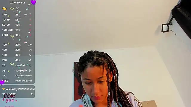 Snapshot of Milkdulce1 chatting on March 2025 05:23:02 AM Milkdulce1 online show from March 2025 05:23:02 AM