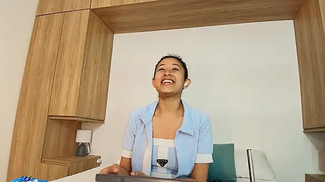 Snapshot of Milkdulce1 chatting on October 2025 07:33:01 PM Milkdulce1 online show from October 2025 07:33:01 PM