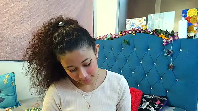 Snapshot of Milkdulce1 chatting on March 2026 01:59:01 PM Milkdulce1 online show from March 2026 01:59:01 PM