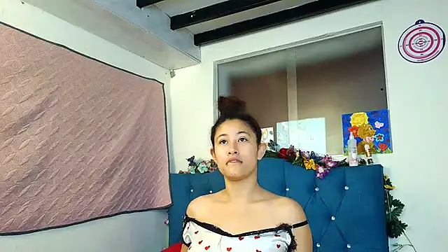 Snapshot of Milkdulce1 chatting on March 2026 01:44:02 PM Milkdulce1 online show from March 2026 01:44:02 PM