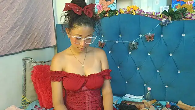 Snapshot of Milkdulce1 chatting on April 2026 03:02:01 PM Milkdulce1 online show from April 2026 03:02:01 PM