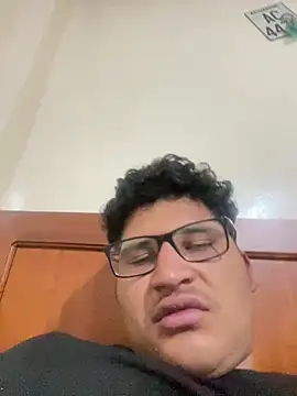 Snapshot of Ruk436 chatting on February 2025 01:36:01 AM Ruk436 online show from February 2025 01:36:01 AM