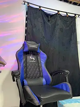 Snapshot of Aangelhot chatting on February 2025 02:37:02 AM Aangelhot online show from February 2025 02:37:02 AM