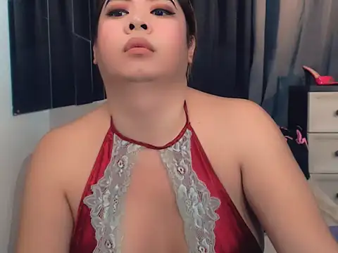 Snapshot of Nathalie_Heartxoxo69 chatting on June 2026 06:06:01 PM Nathalie Heartxoxo69 online show from June 2026 06:06:01 PM