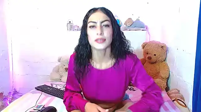 Snapshot of kendall-storm chatting on February 2025 02:14:02 AM kendall-storm online show from February 2025 02:14:02 AM