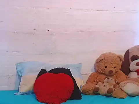 Snapshot of kendall-storm chatting on October 2025 12:54:02 AM kendall-storm online show from October 2025 12:54:02 AM