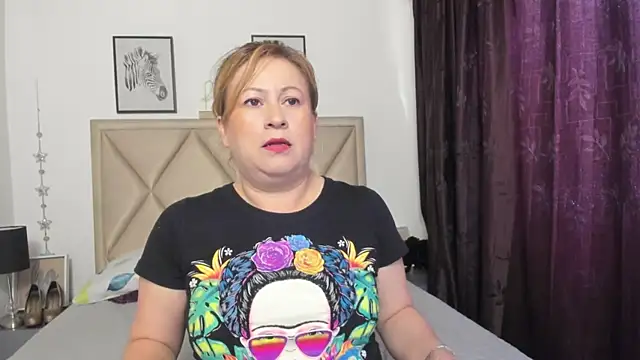 MonyCassius online show from May 2026 12:13:02 PM