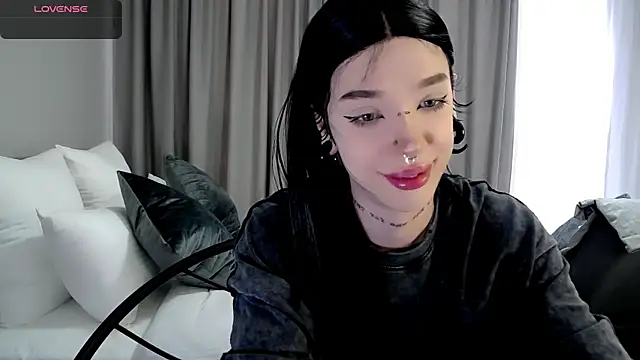 Snapshot of Dasha_M chatting on January 2026 09:22:01 AM Dasha M online show from January 2026 09:22:01 AM