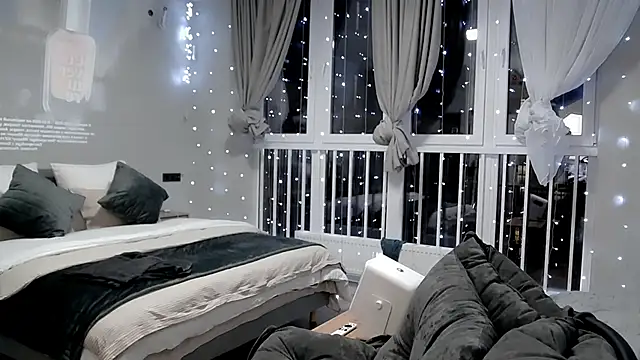 Snapshot of Dasha_M chatting on February 2026 05:12:02 PM Dasha M online show from February 2026 05:12:02 PM