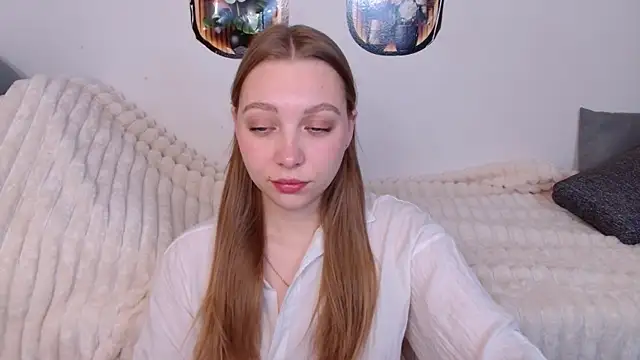 bellaa love  online show from April 2026 12:05:01 AM