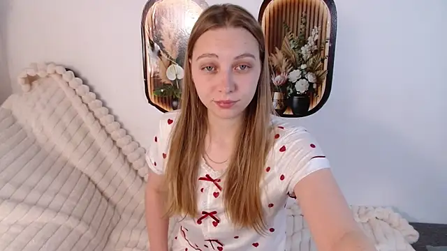 bellaa love  online show from May 2026 12:05:01 AM