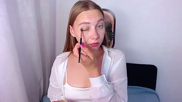 bellaa love  online show from July 2026 12:24:01 AM