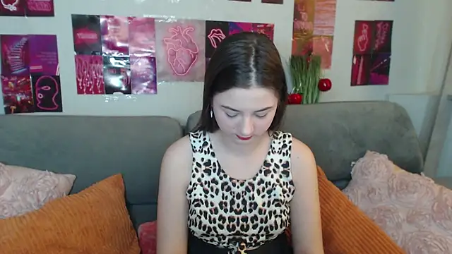 MilanaRoza online show from May 2026 05:13:01 AM