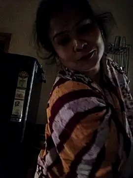 yoursweety09 online show from January 2025 01:47:01 AM