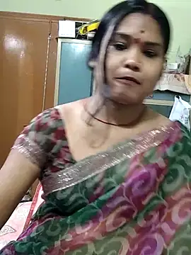 yoursweety09 online show from April 2026 01:57:02 PM