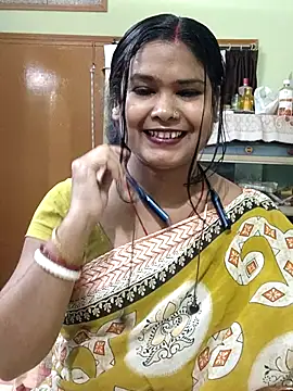 yoursweety09 online show from April 2026 01:46:02 PM