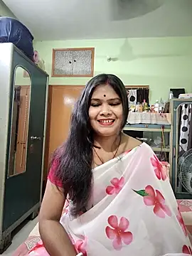 yoursweety09 online show from May 2026 02:01:01 PM