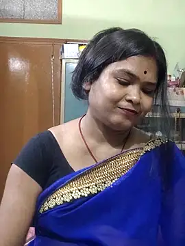 yoursweety09 online show from May 2026 01:40:01 PM