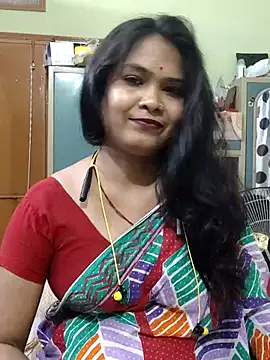 yoursweety09 online show from May 2026 07:03:01 AM