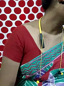 yoursweety09 online show from June 2026 07:31:01 AM
