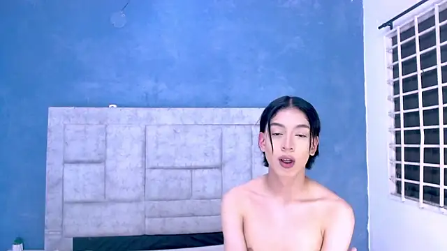 Snapshot of Eban_Dustan chatting on December 2024 01:18:02 AM Eban Dustan online show from December 2024 01:18:02 AM