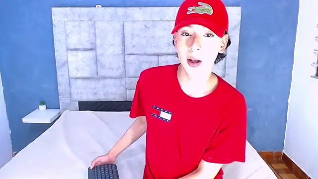 Snapshot of Eban_Dustan chatting on December 2024 01:34:02 AM Eban Dustan online show from December 2024 01:34:02 AM