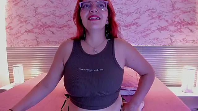 Snapshot of Vioolletta chatting on March 2025 10:09:02 PM Vioolletta online show from March 2025 10:09:02 PM